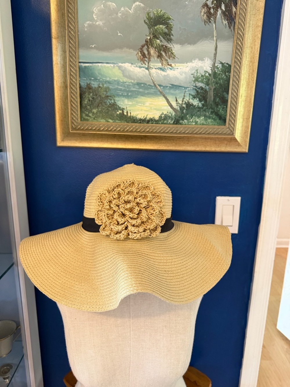 Women’s D&Y Beige Floppy Sun Hat With Crochet Flower